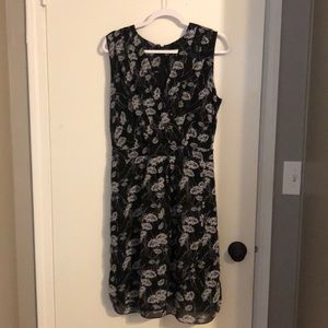 Banana Republic black & white dress - Size 12